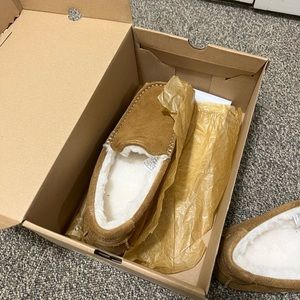 Kollaburra by ugg.!!